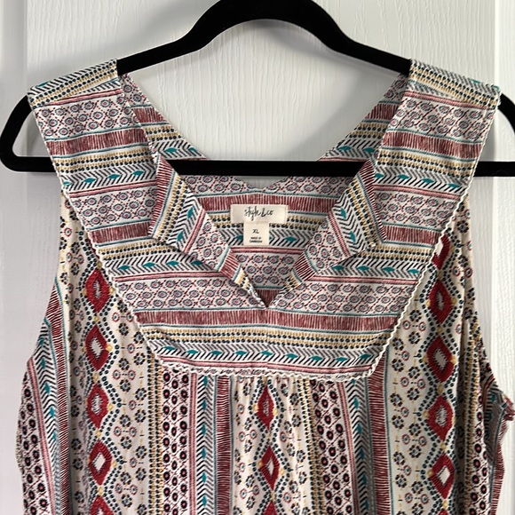 Style & Co Boho V-neck Sleeveless Dress, Size XL, lined with ruffles - Picture 2 of 9